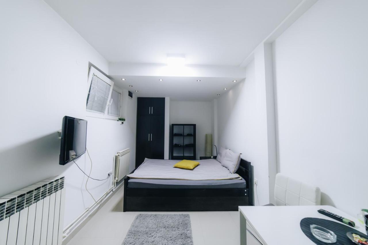 Apartments Luka Κραγκούγιεβατς Εξωτερικό φωτογραφία
