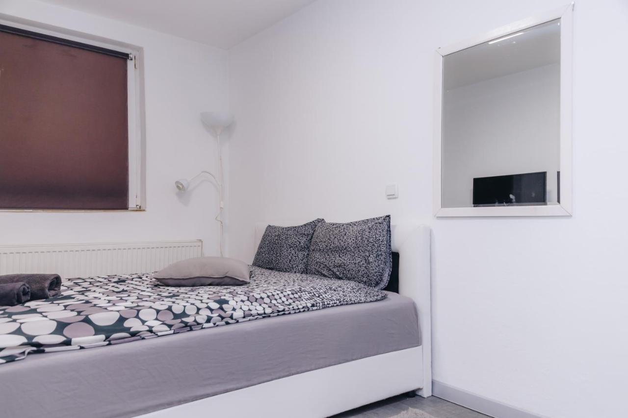 Apartments Luka Κραγκούγιεβατς Εξωτερικό φωτογραφία