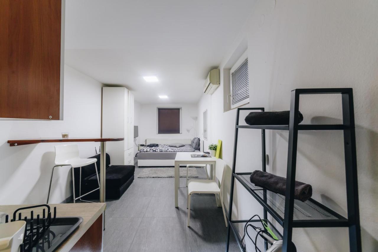 Apartments Luka Κραγκούγιεβατς Εξωτερικό φωτογραφία