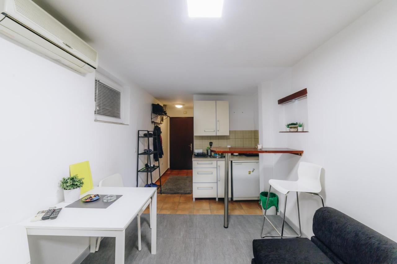 Apartments Luka Κραγκούγιεβατς Εξωτερικό φωτογραφία